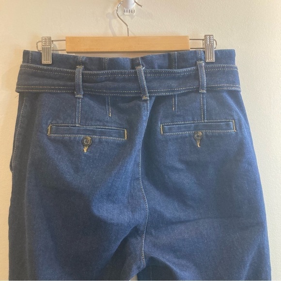 Boden High-Waisted Button-Up Jeans with Belt - Picture 9 of 16